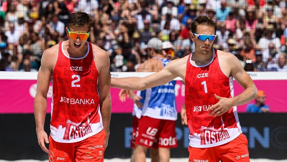 Předčasné finále! smekali Norové. Chceme bronz, lidi tady si ho zaslouží, burcují Češi